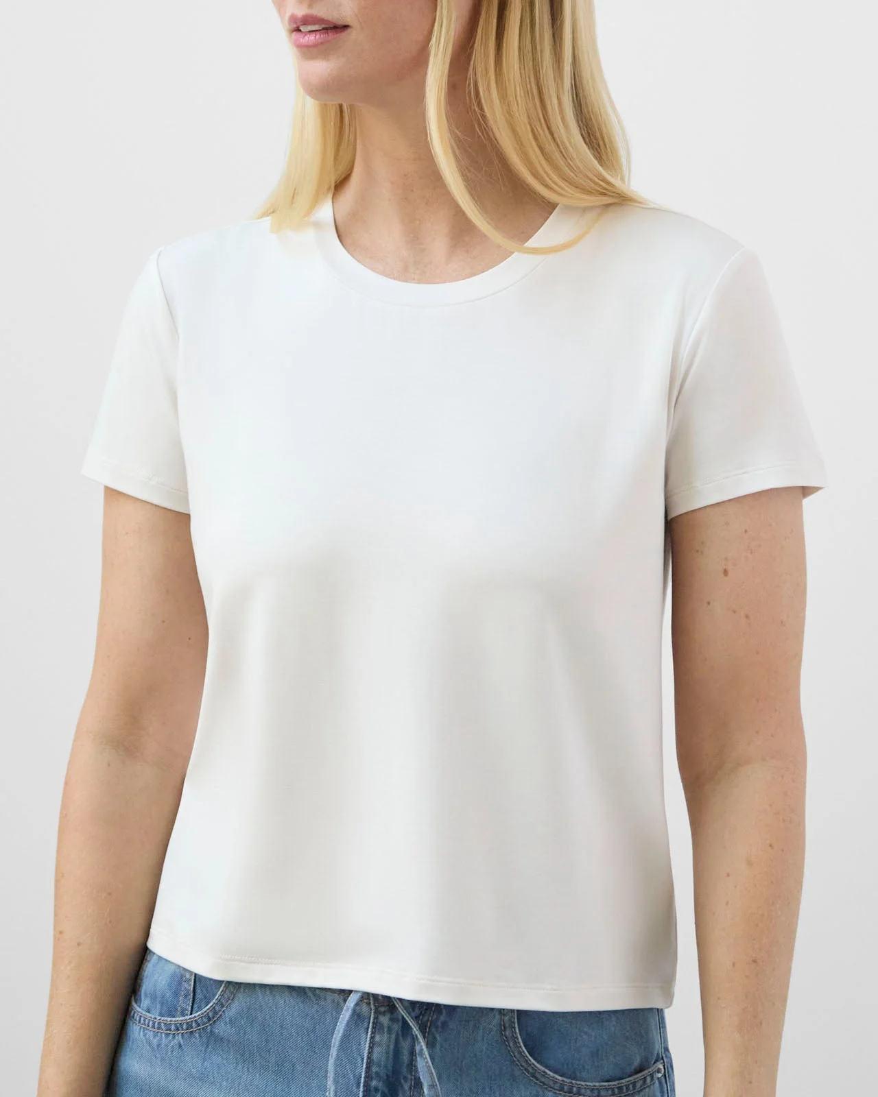 Tyra Crewneck Tee - 1
