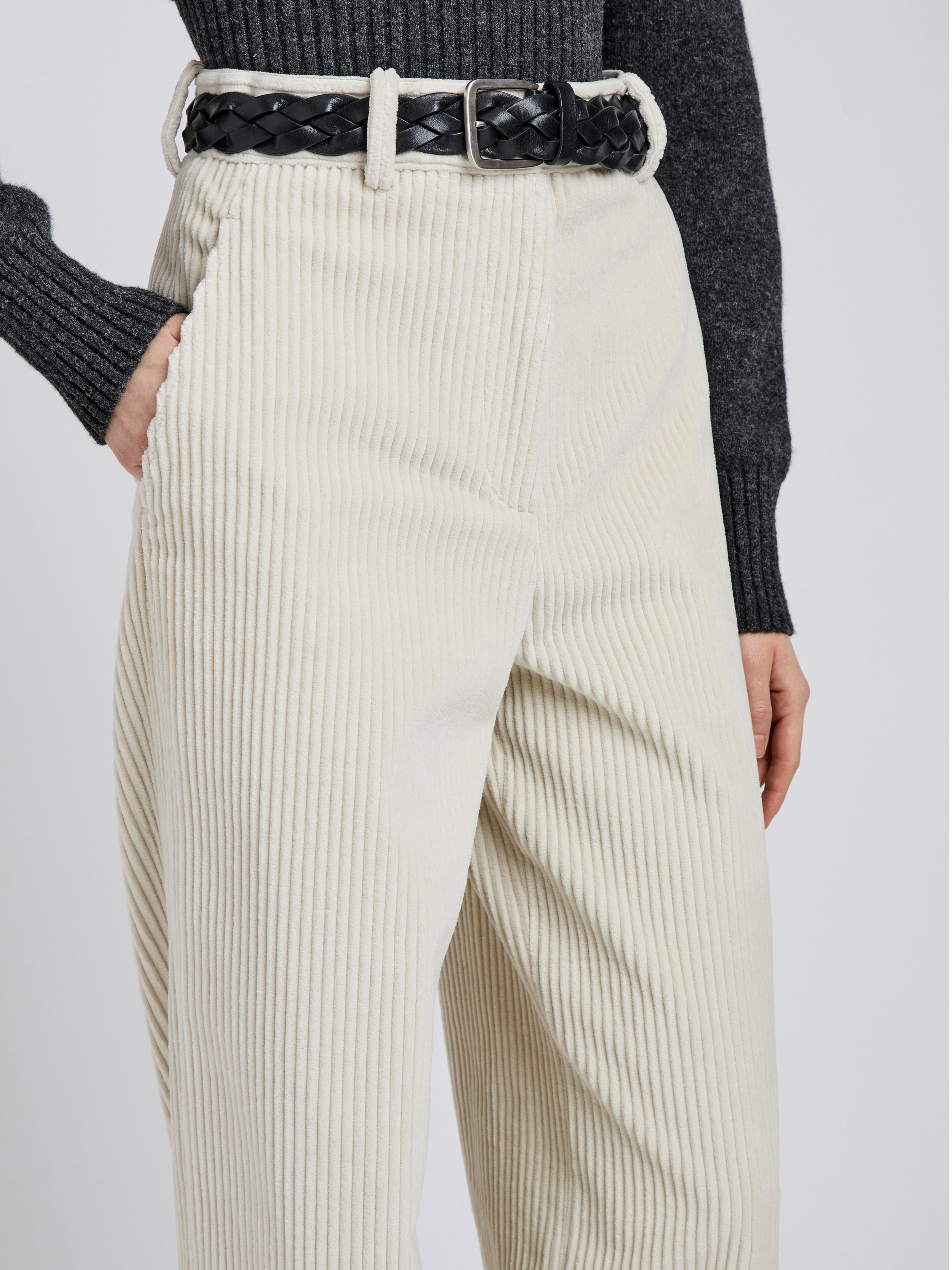 Lidie Pant in Corduroy - 5
