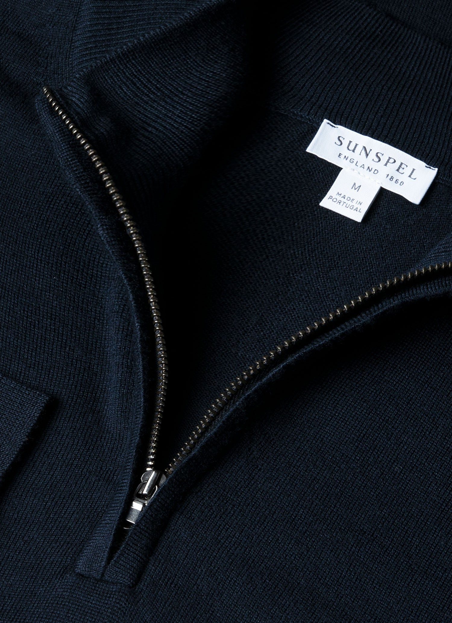 Extra‑Fine Merino Zip Neck - 4