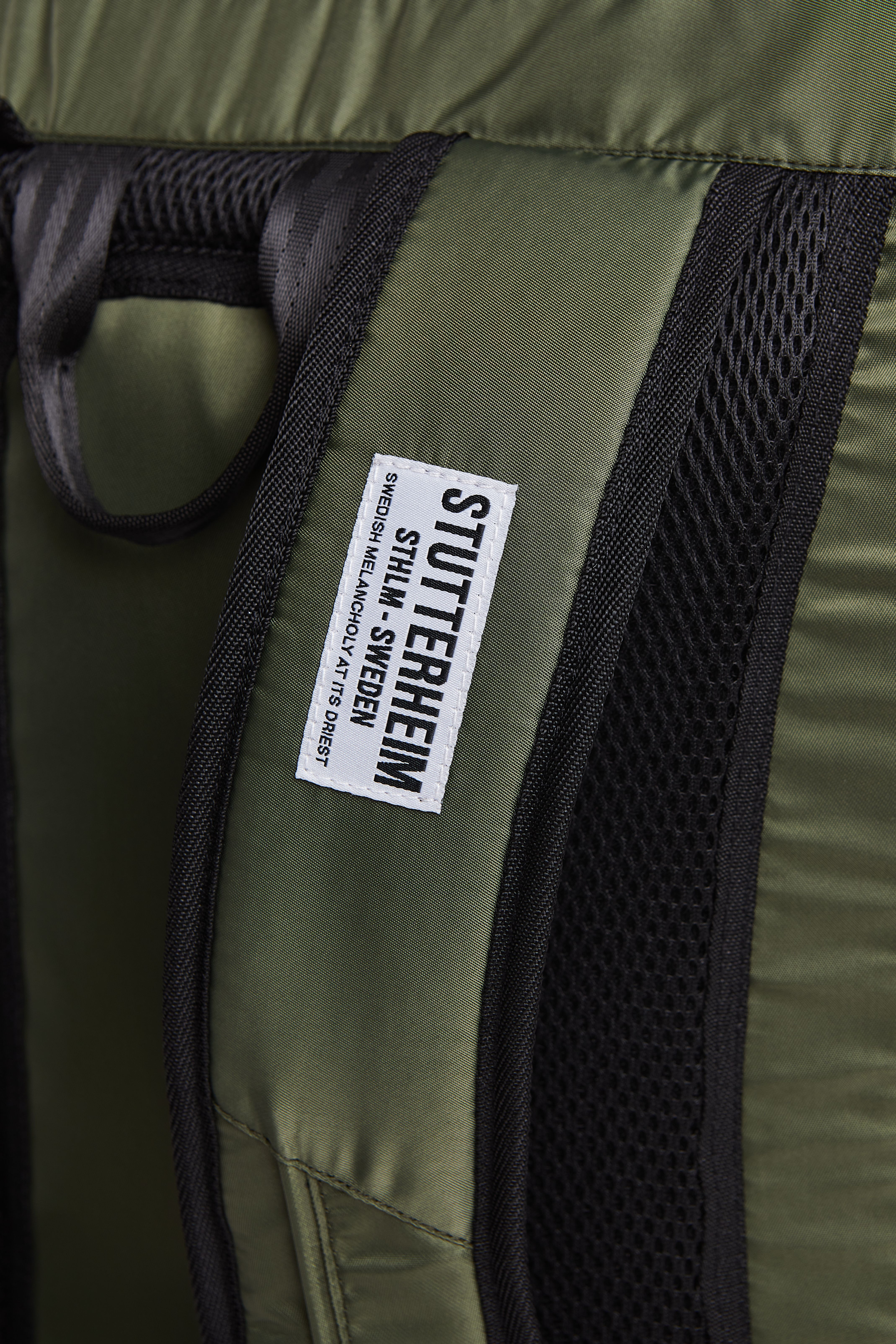 Utility Day 9L Backpack Green - 4