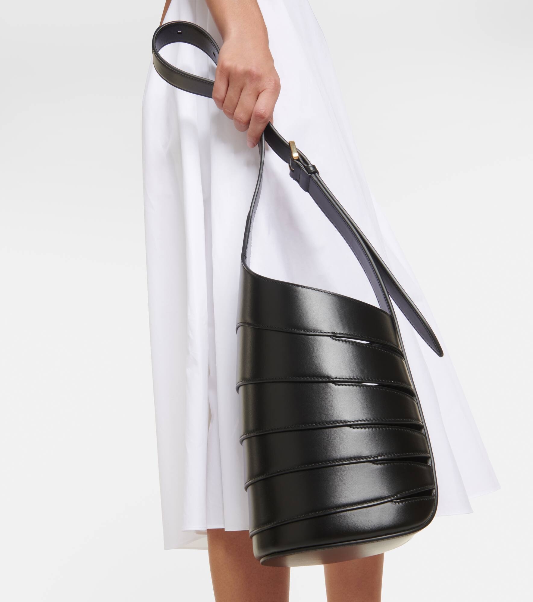 Babel Small leather shoulder bag - 6