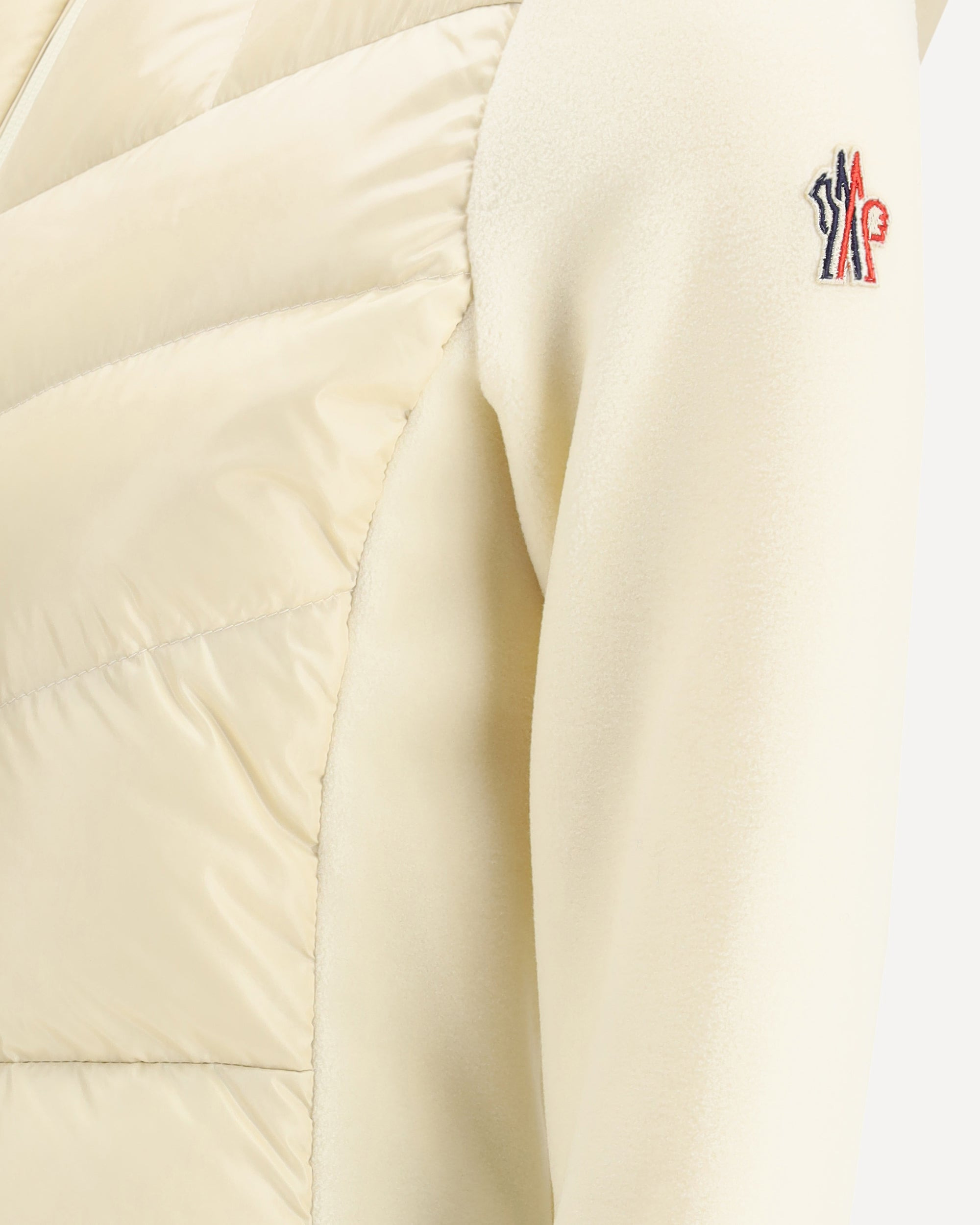 Jacket with sleeves in contrast - 3