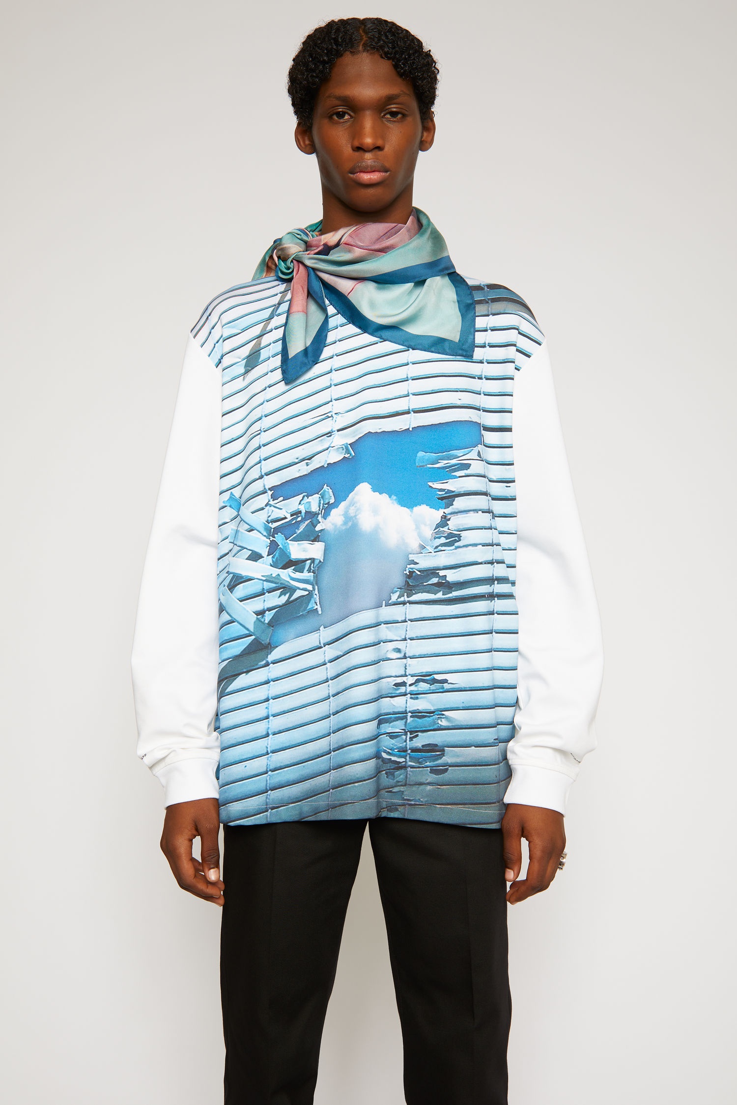 Surreal landscape-print t-shirt optic white - 2