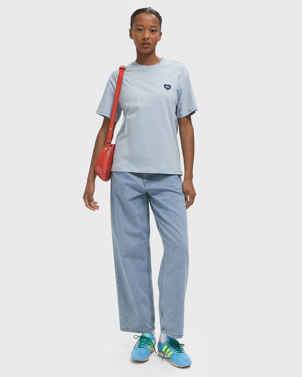 WMNS S/S Heart II Hartt Tee - 3