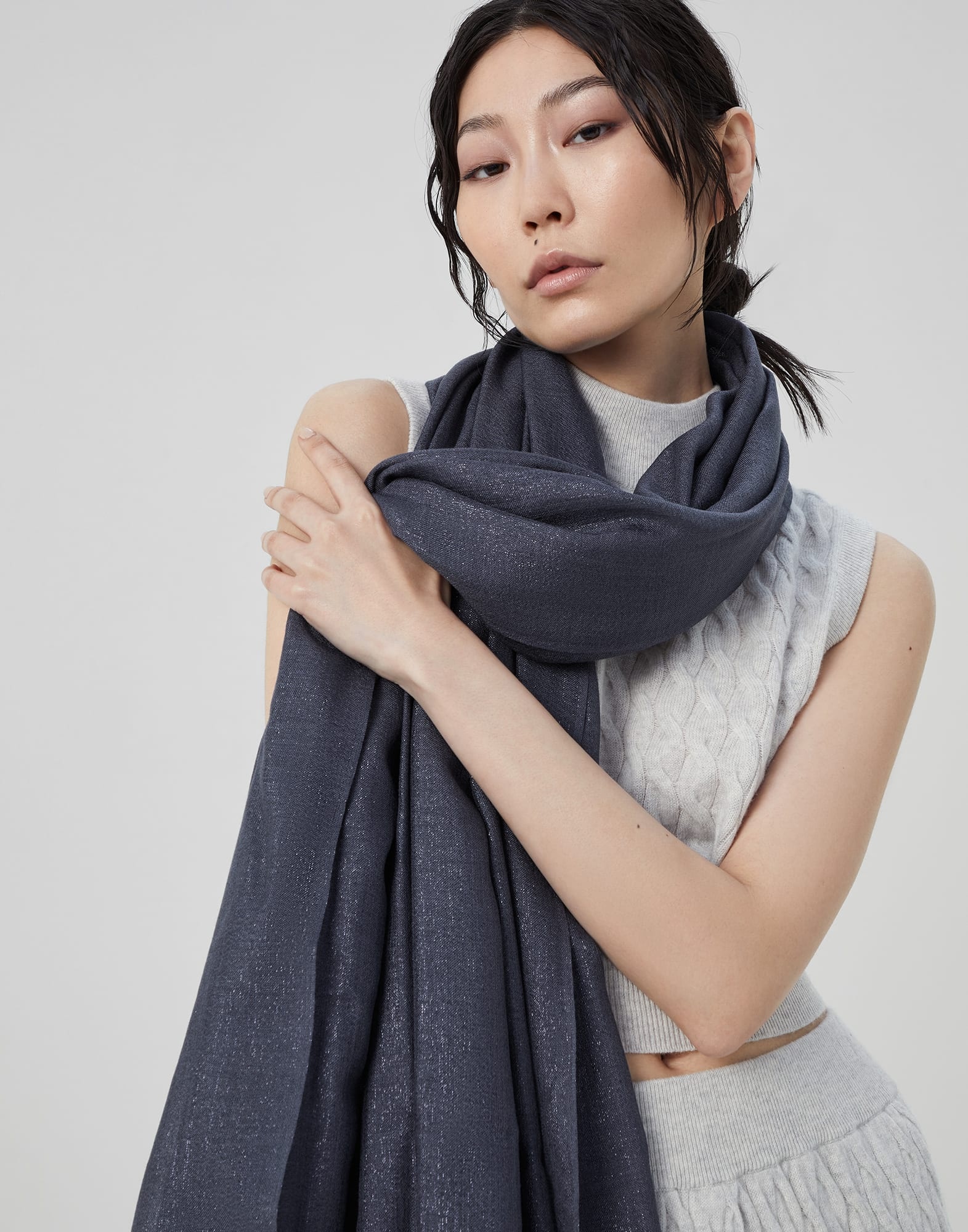 Cashmere and silk sparkling scarf - 4