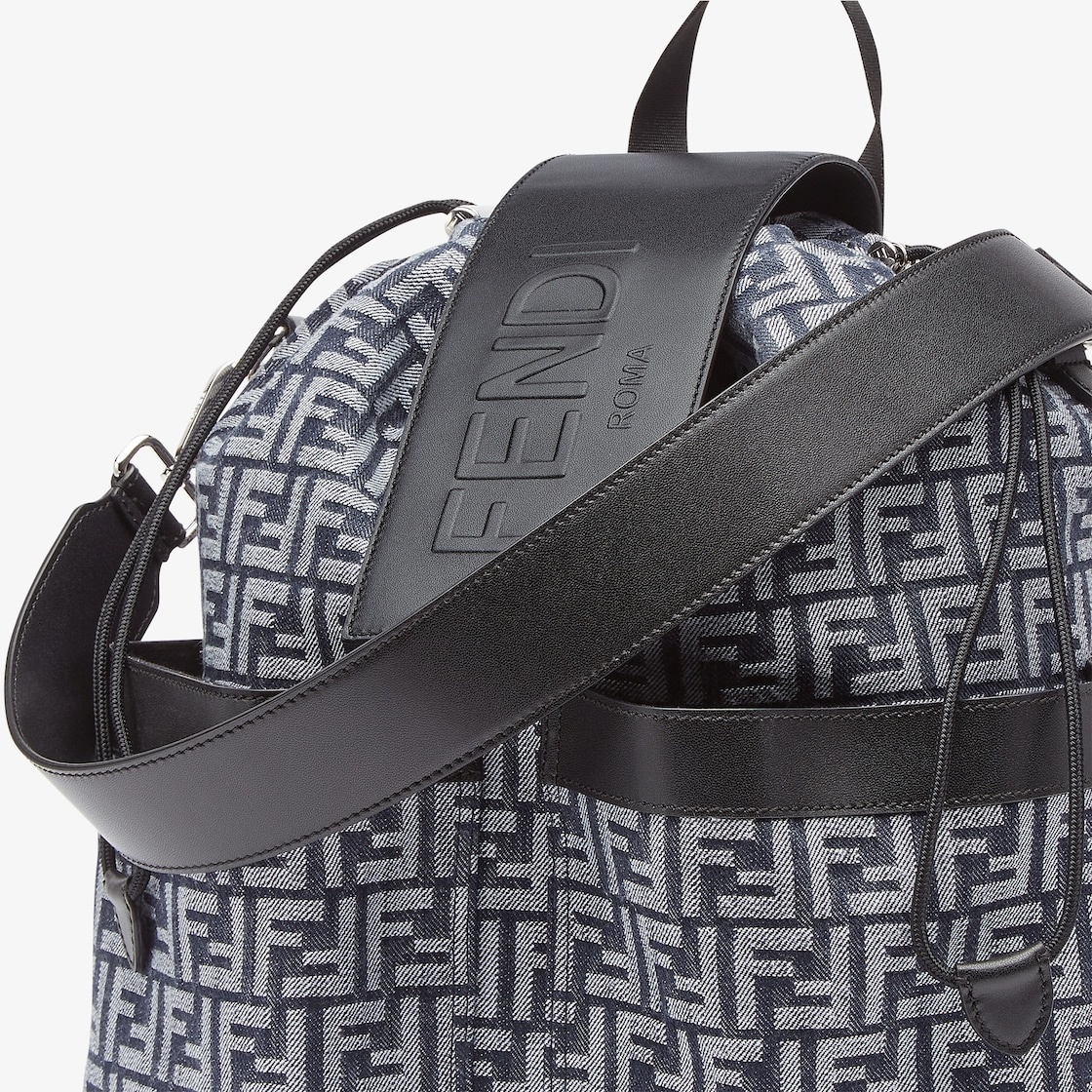 Drawstring backpack - 4