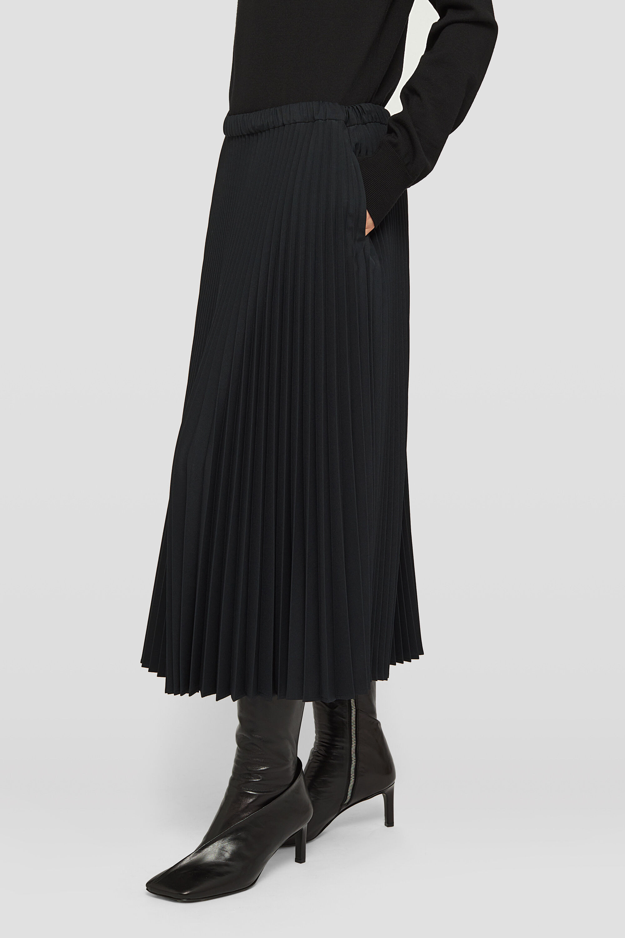 Pleated Skirt - 3