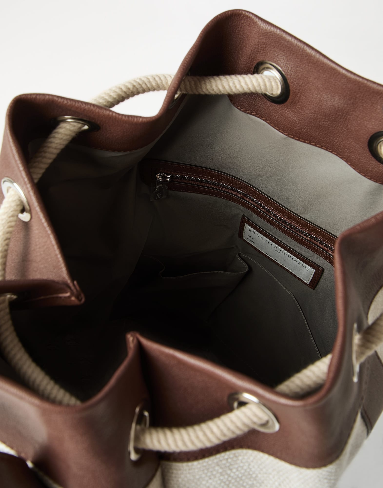 Water-resistant canvas and buffalo leather drawstring backpack - 5