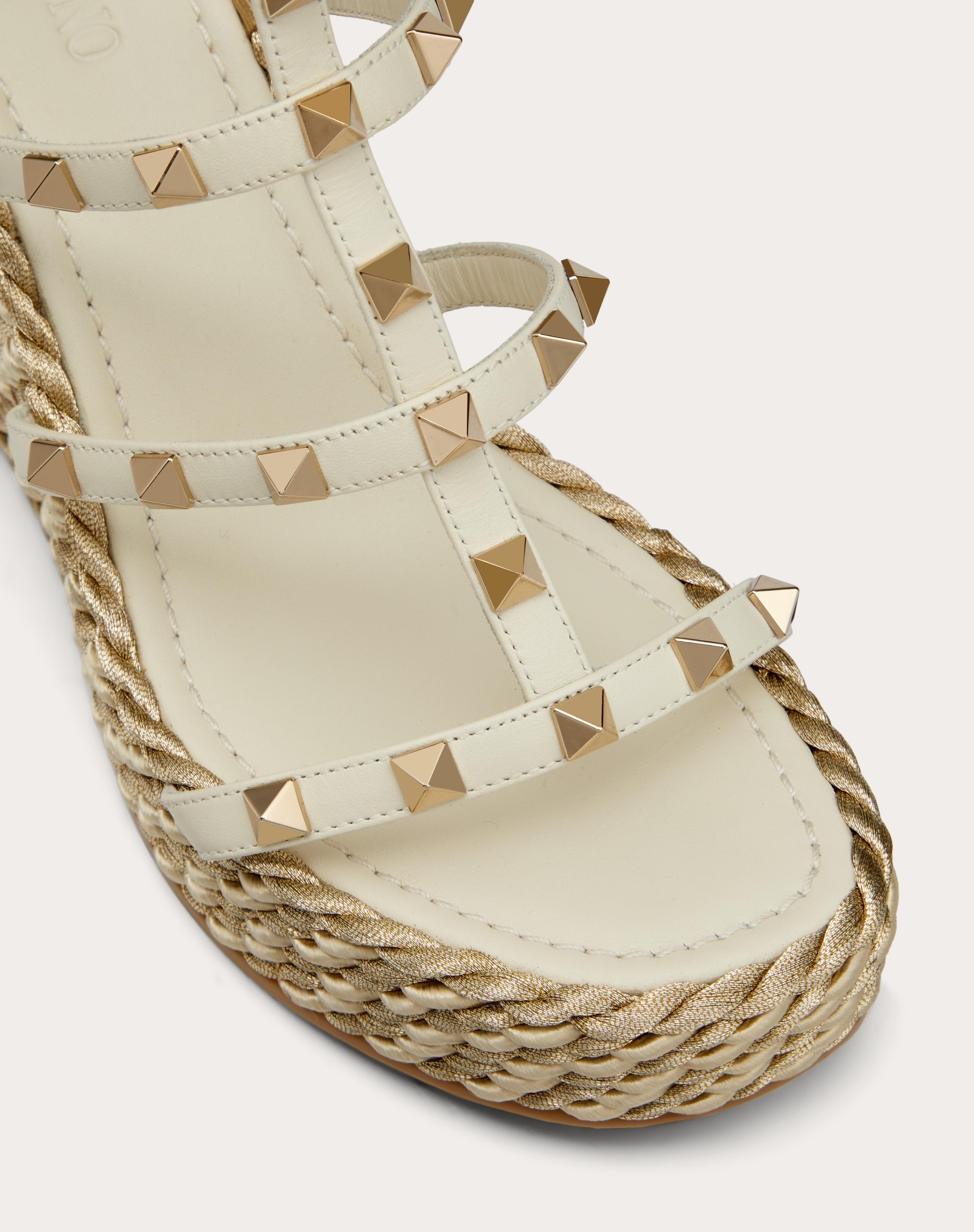ROCKSTUD CALFSKIN WEDGE SANDAL WITH STRAPS 95 MM - 5
