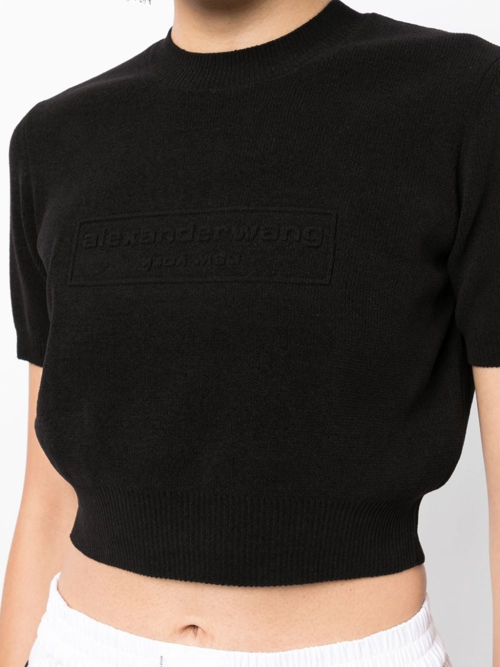 logo-embossed cropped knitted top - 5