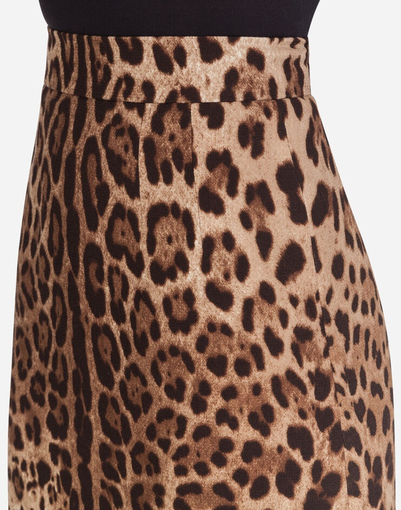 Short skirt in leopard-print double crepe 4