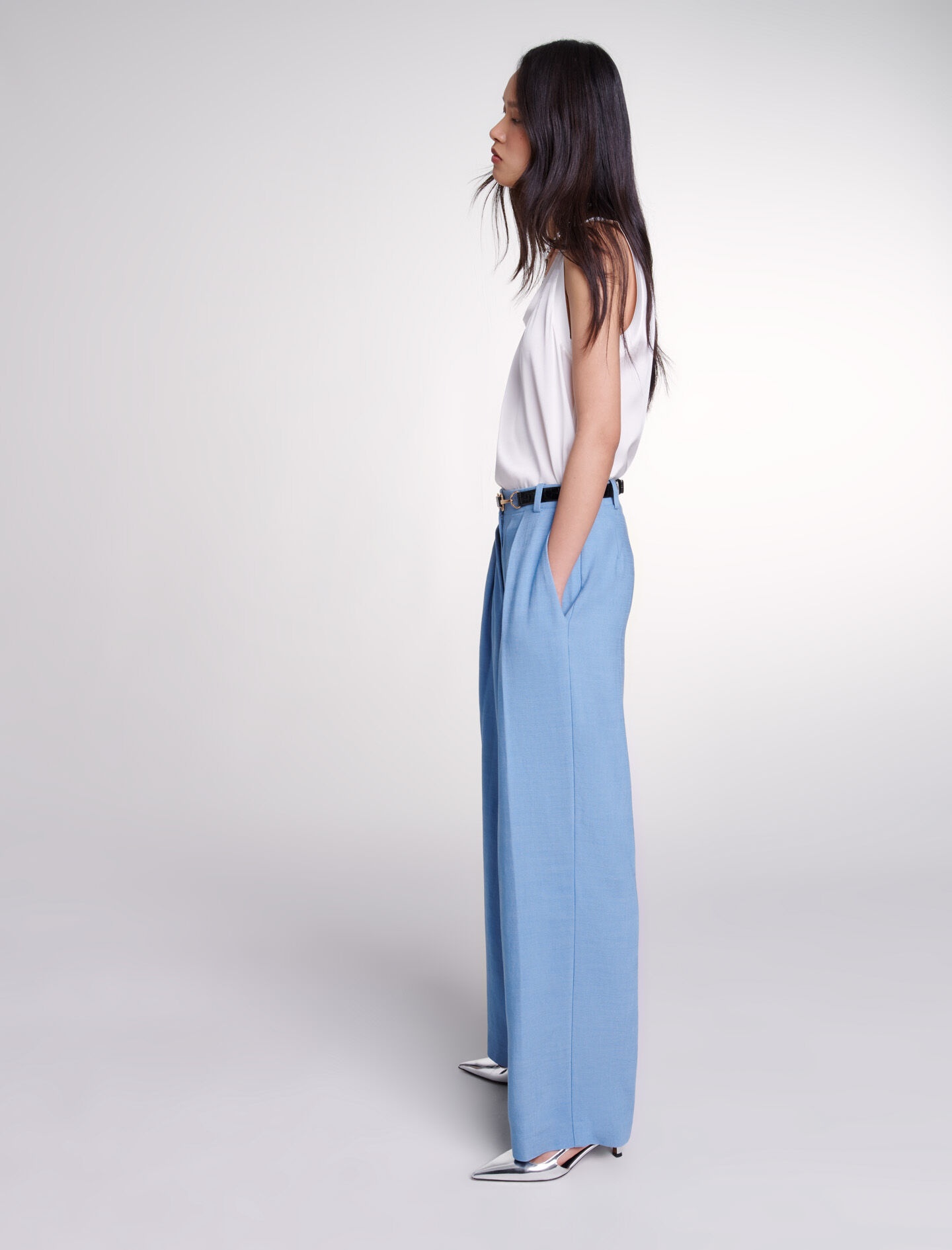 Wide-leg suit trousers with pleats - 7