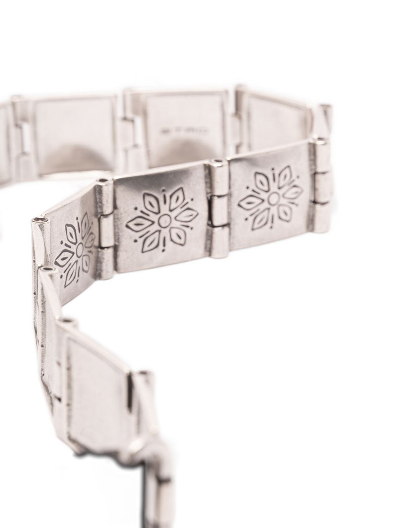 engraved-detail belt 3