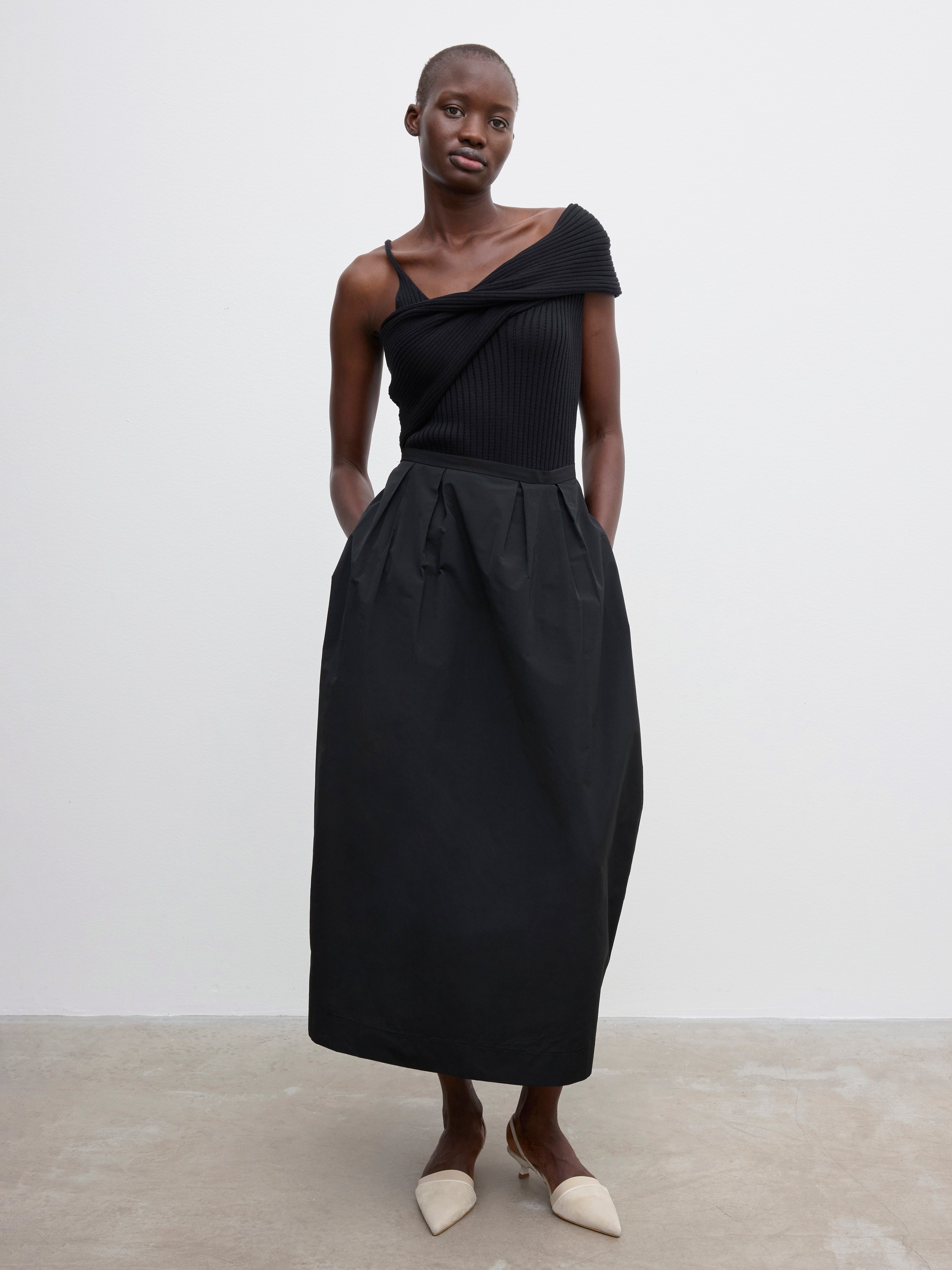 Curved pleated skirt - 3