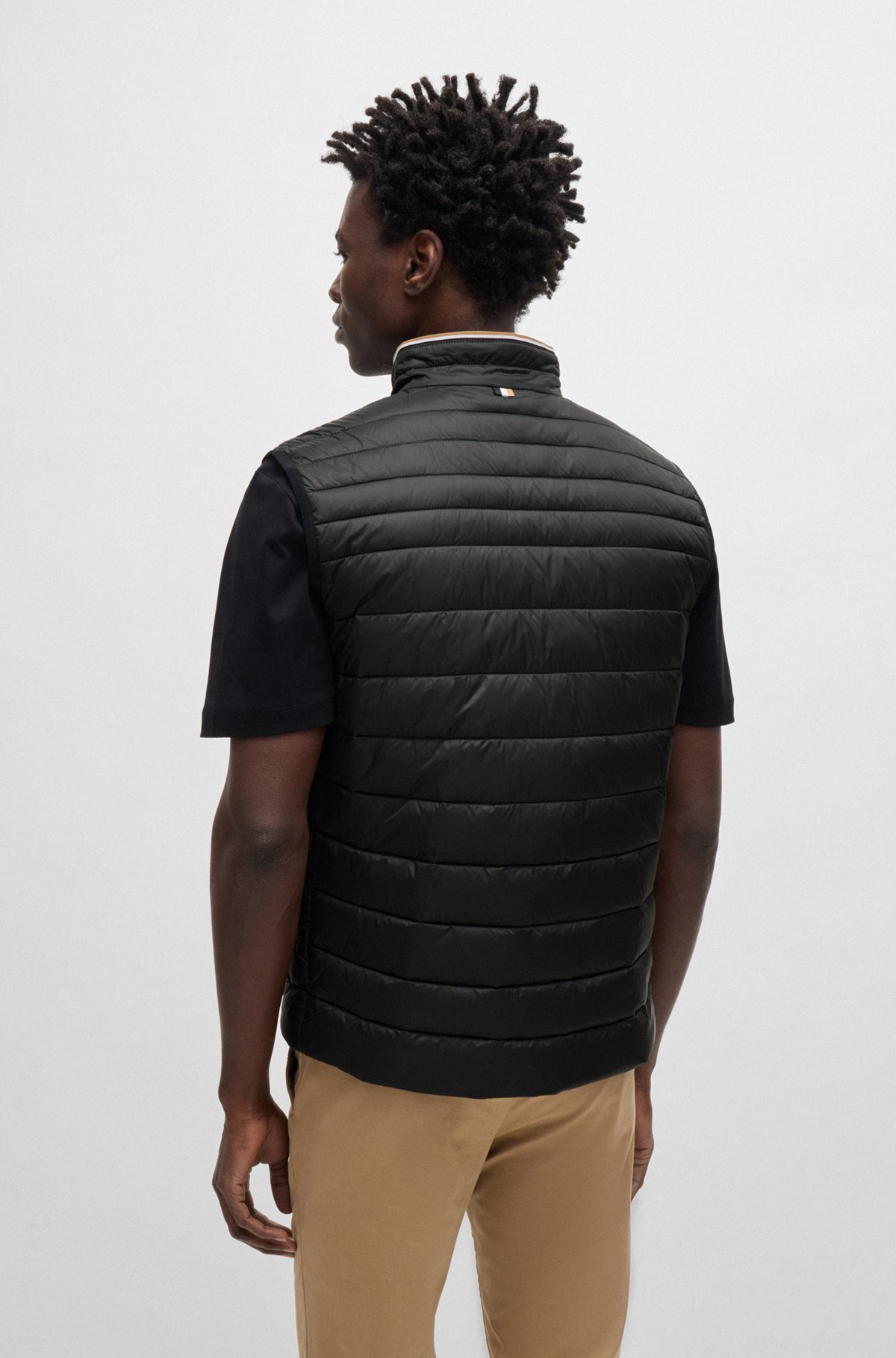 WATER-REPELLENT GILET WITH 3D-LOGO TAPE - 3