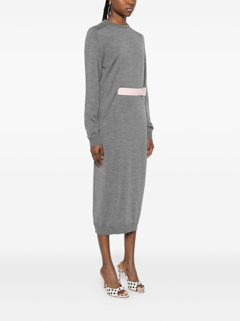 round neck dress 3
