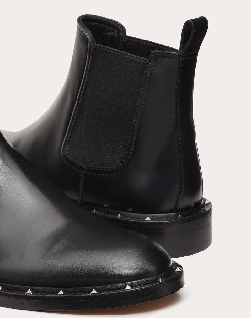 SEMI-GLOSS CALFSKIN STUDDED BEATLE 5