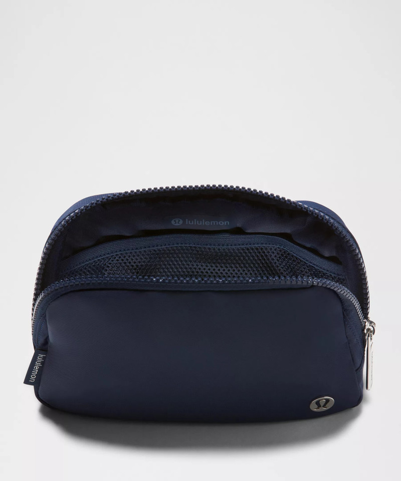 Everywhere Belt Bag 1L 5