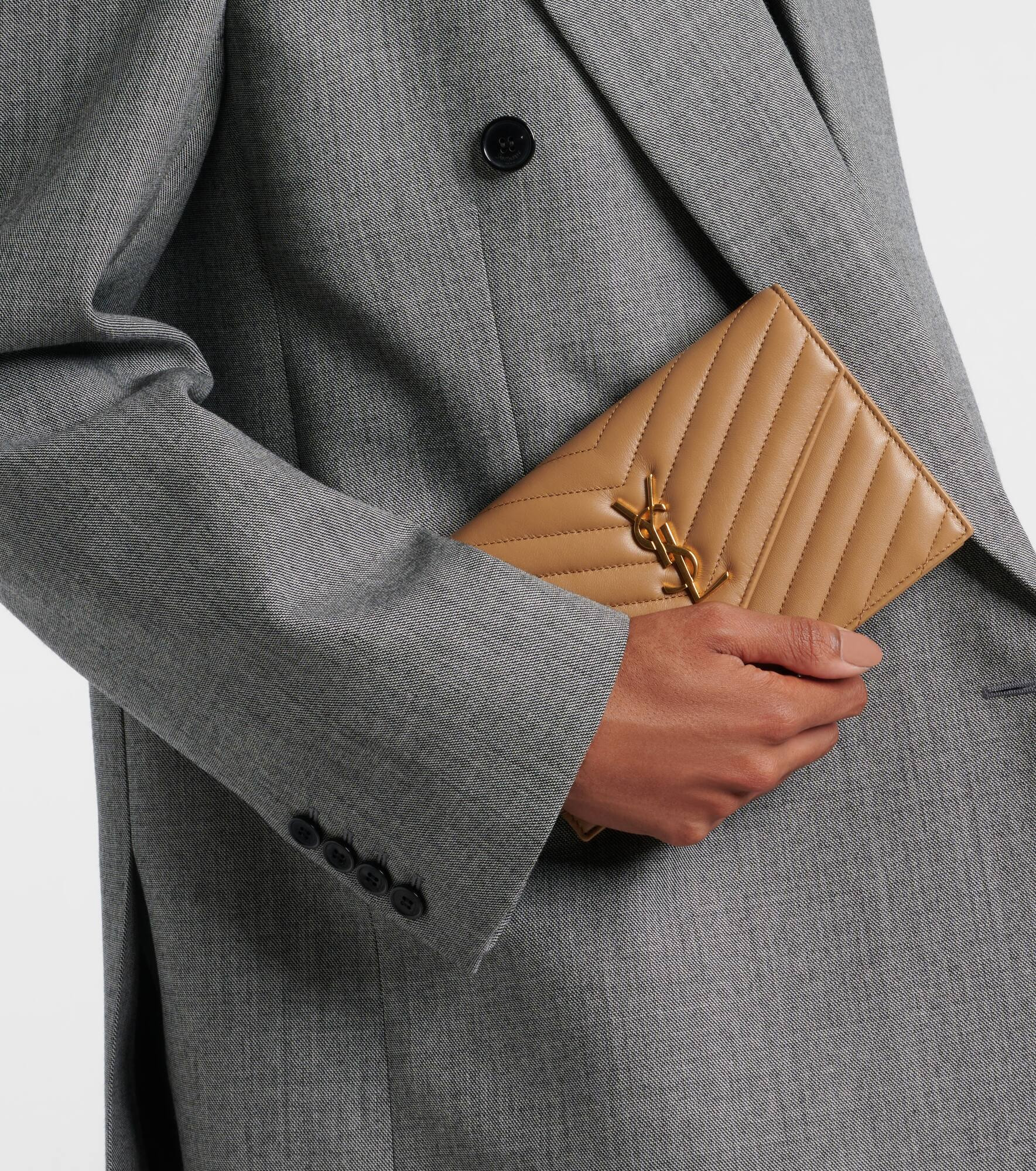 Cassandre Envelope matelassé leather wallet on chain - 2