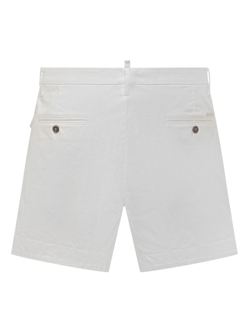 DSQUARED2 Ranger chino shorts outlook