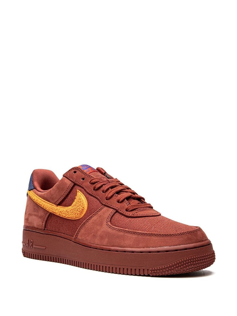 Nike NIKE x LA FAMILIA AIR FORCE 1 낮은 "우리가 FAMILIA" outlook