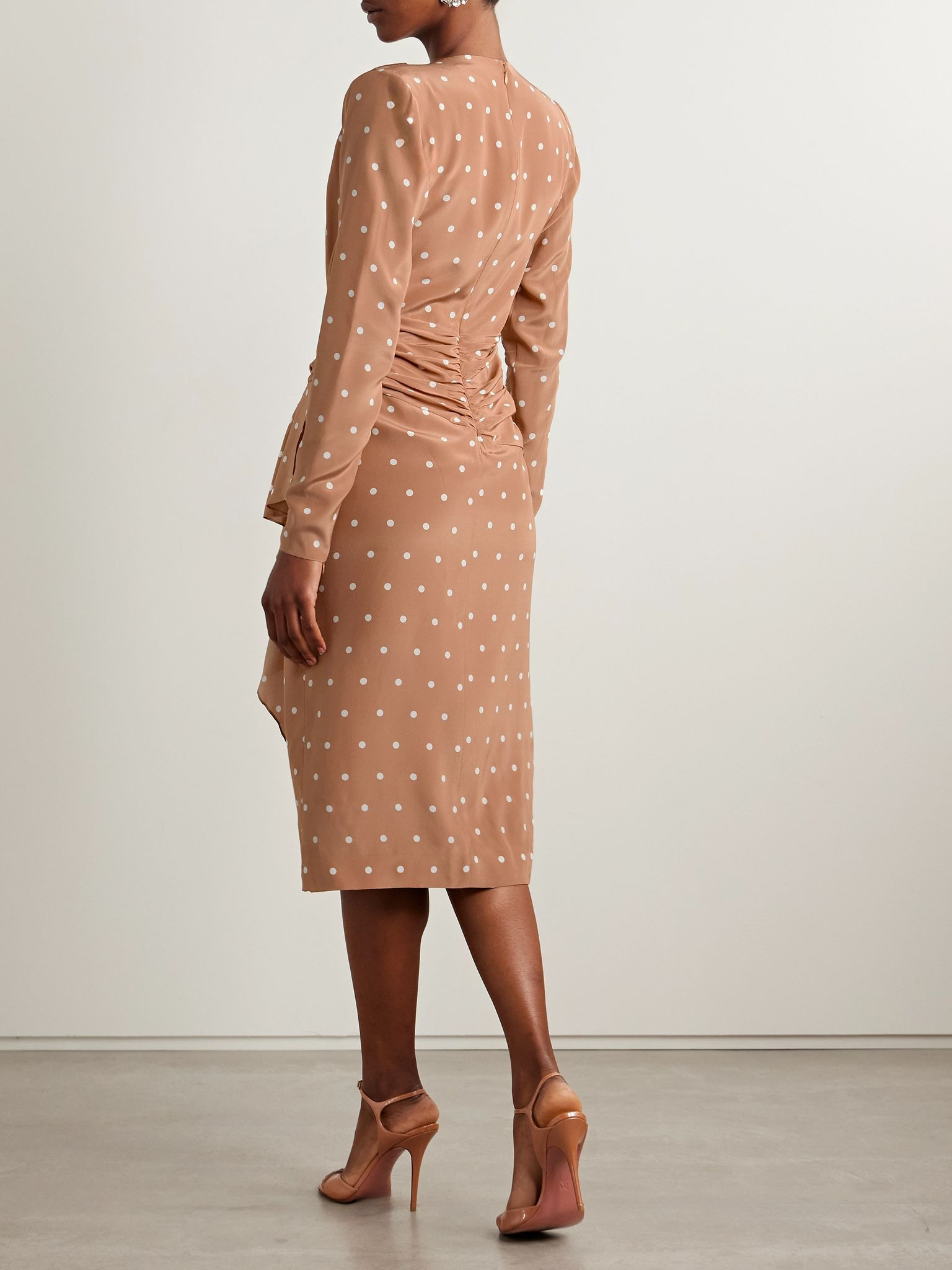 Gathered polka-dot silk crepe de chine midi dress Camel - 3