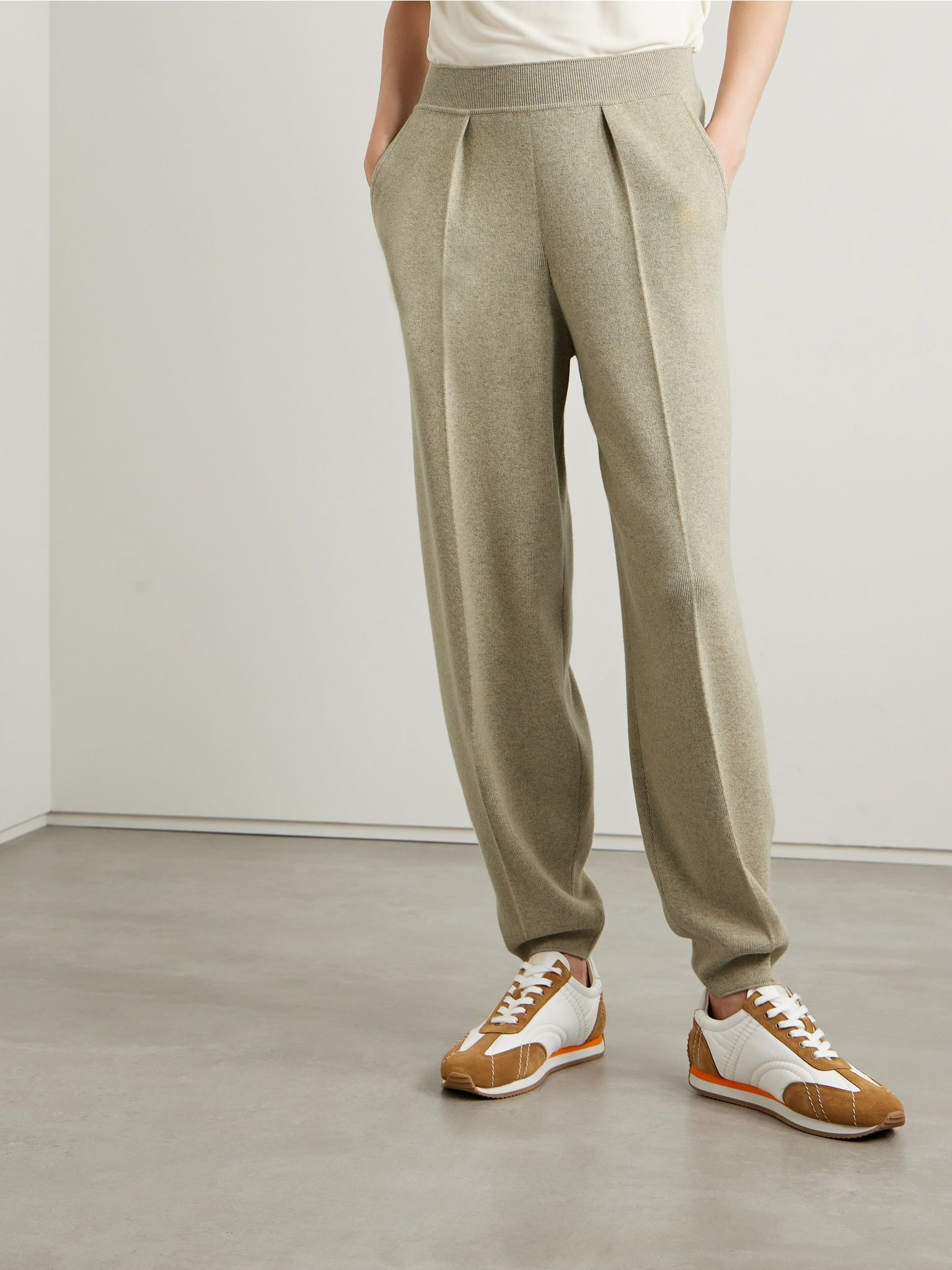 Pleated tapered cashmere pants Beige - 3