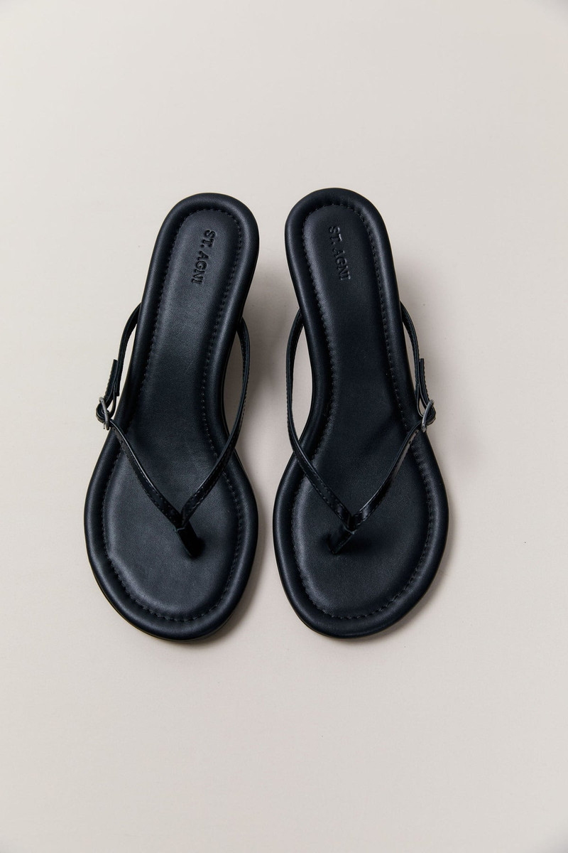 Petit Belt Thong Wedge - Black 4