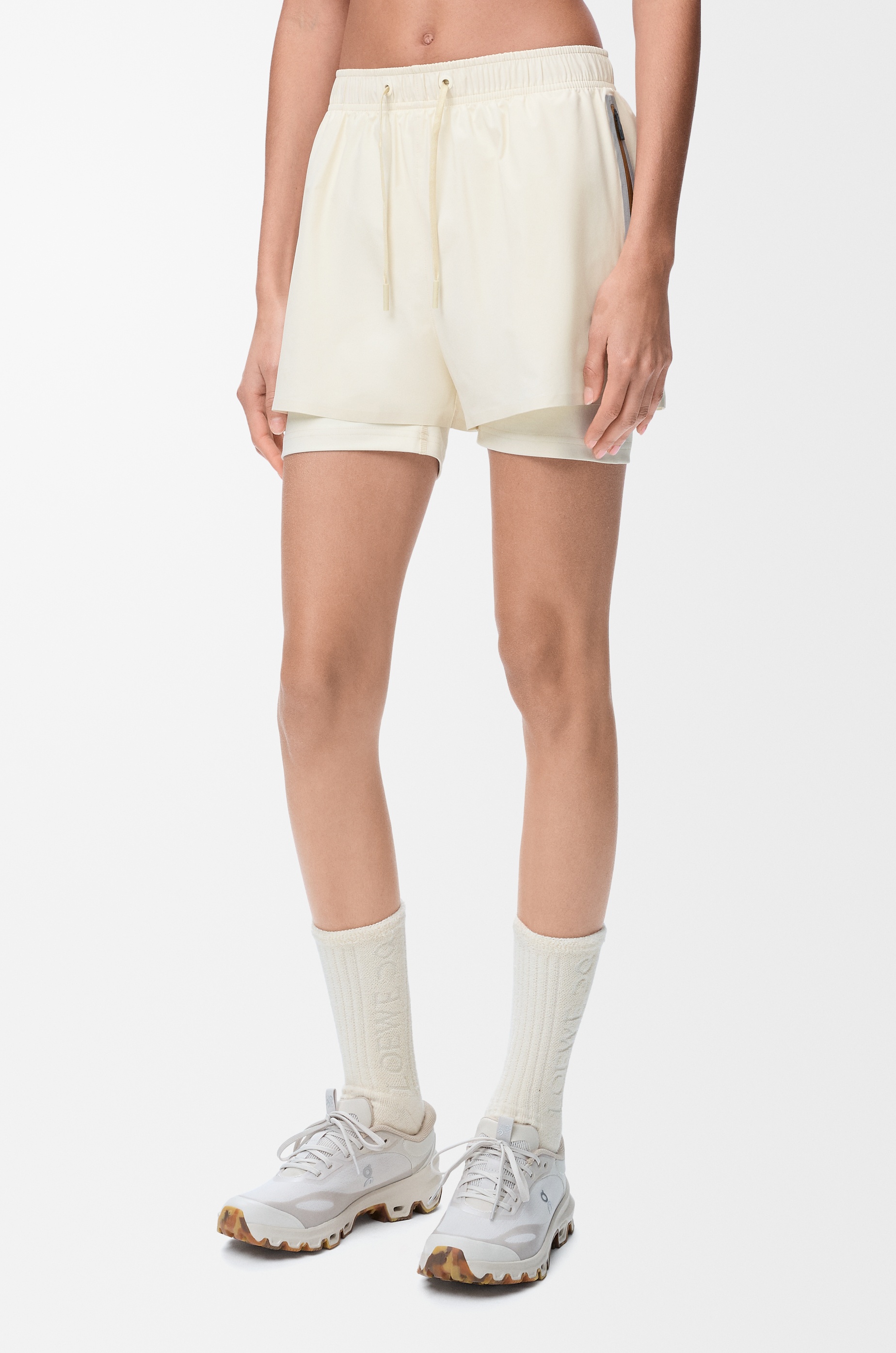 Performance shorts in technical shell - 3