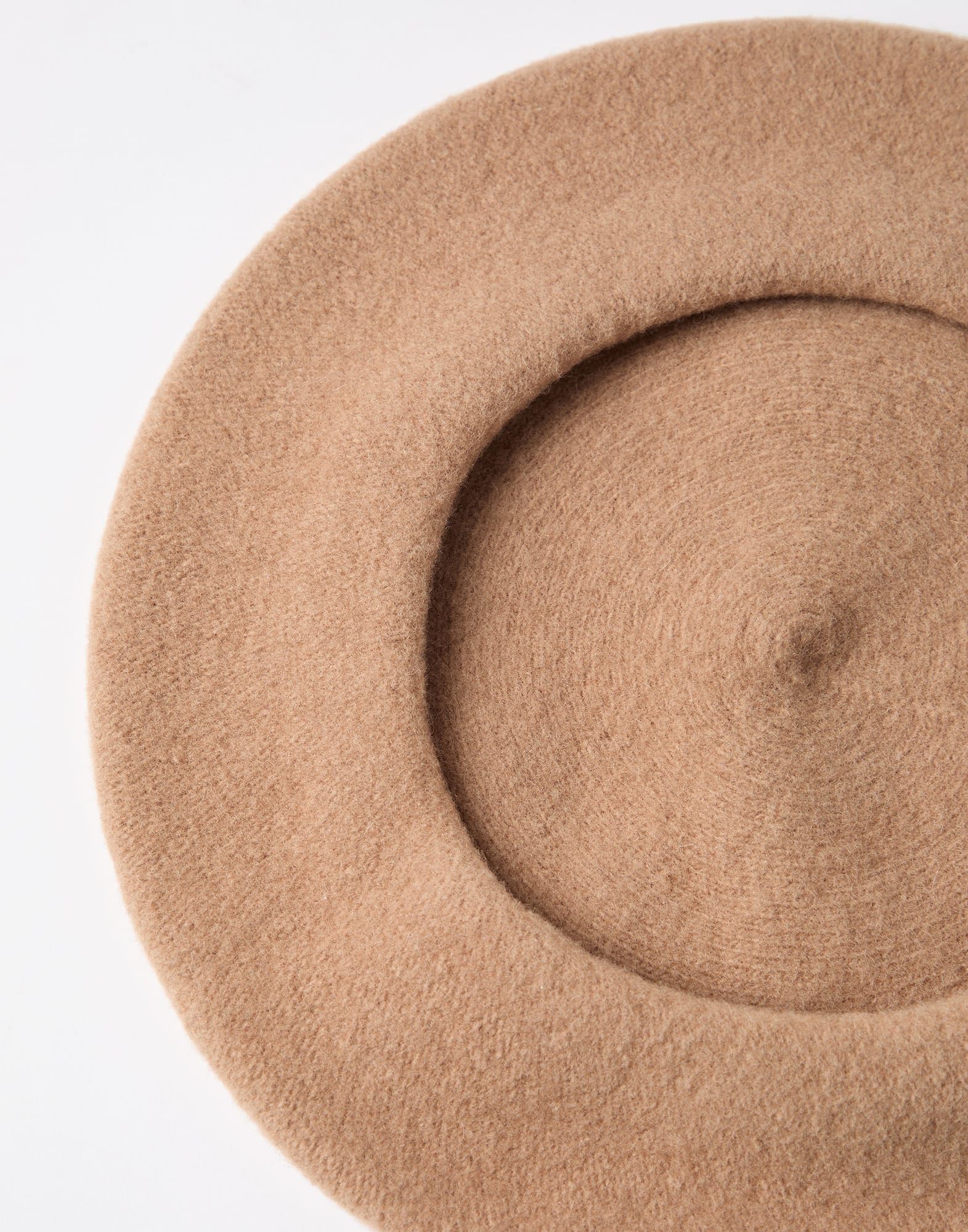 Wool beret with Precious detail - 2