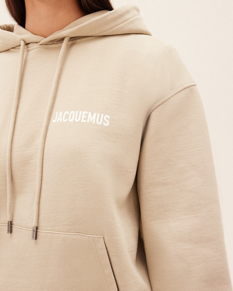 Le sweatshirt Jacquemus 4