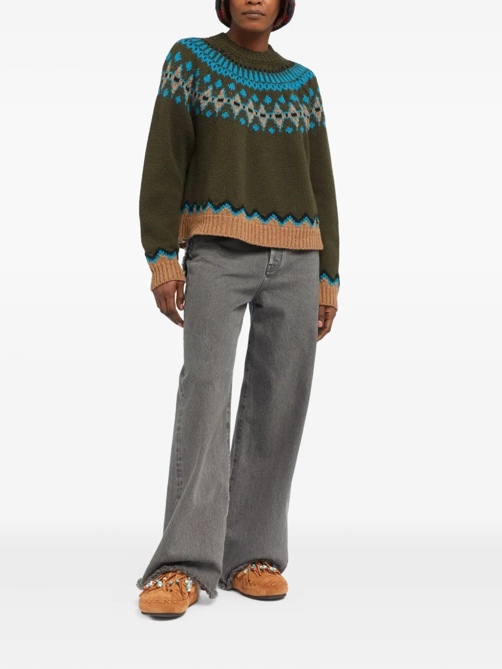 Sweet Winter Sweater - 4
