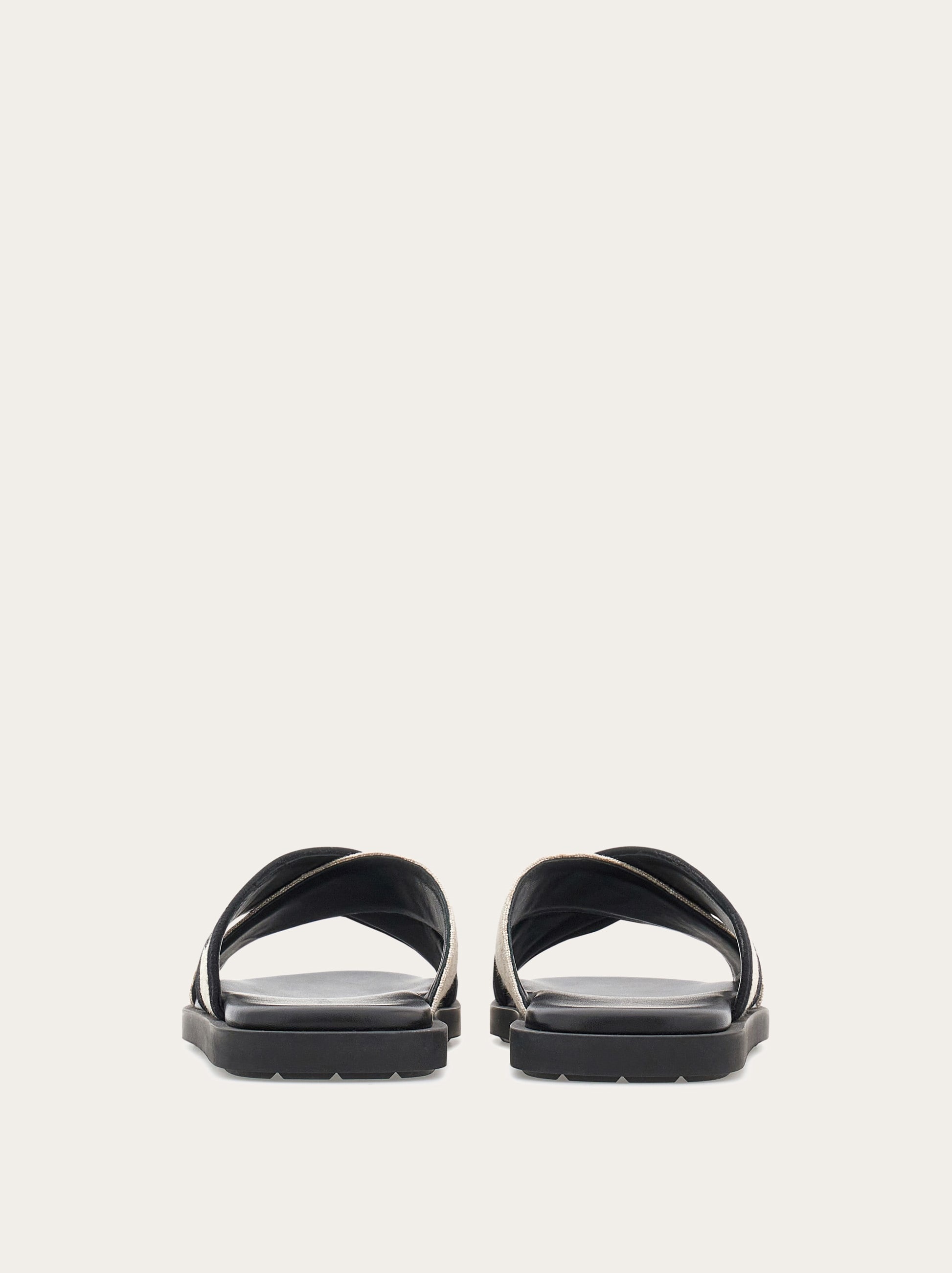 Sandal with crossover straps - 3