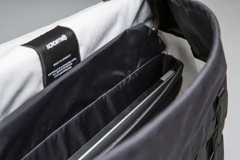 3A-5TS Tec Sys Messenger Einsatztasche Black 16