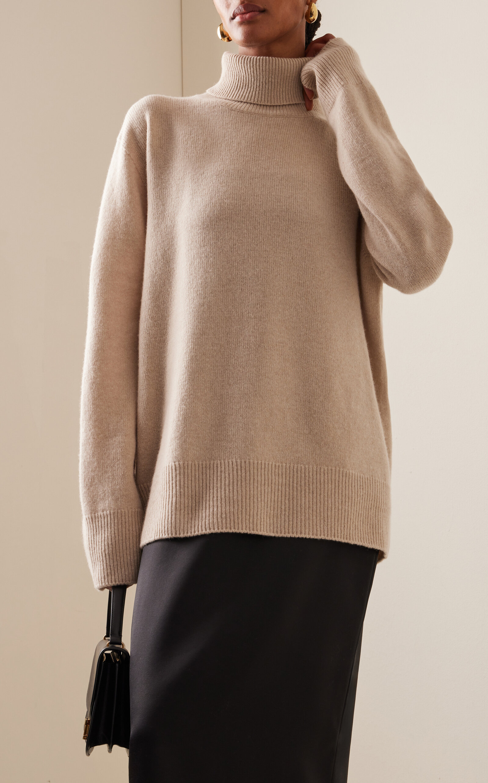 Stepny Oversized Wool-Cashmere Turtleneck Sweater neutral - 2