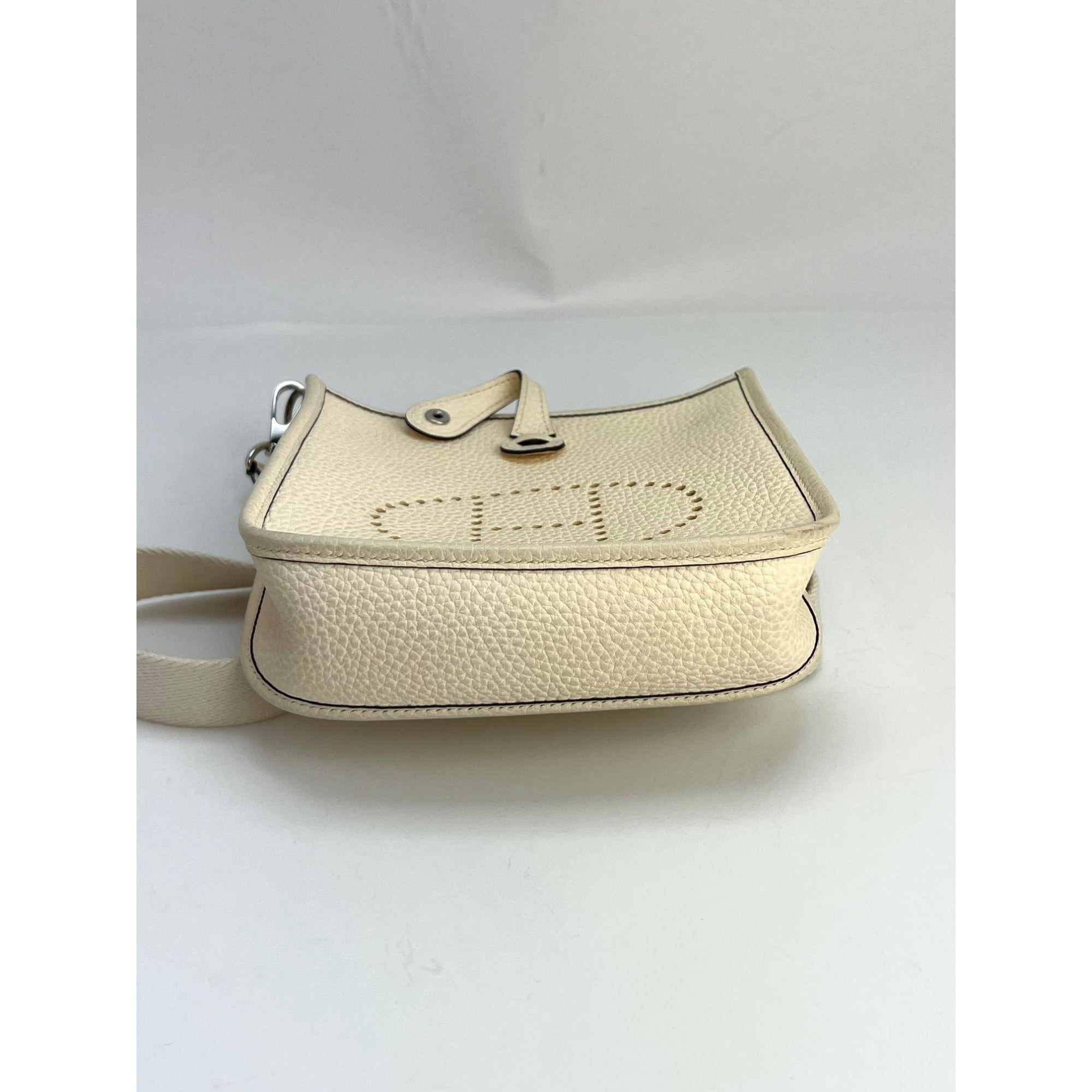 Hermes Taurillon Clemence evelyne TPM Nata White Crossbody Bag - 8