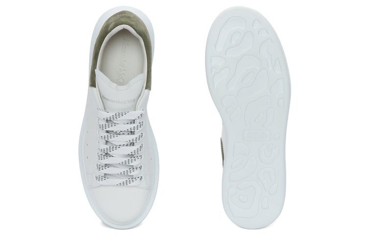 (WMNS) Alexander McQueen Oversized Sneaker 'White Khaki Green Suede' 553770WHGP79443 - 4