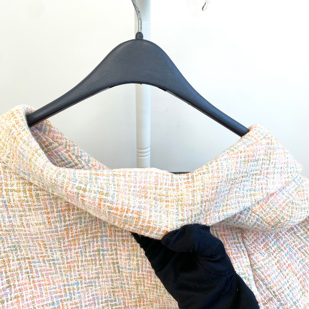 Chanel tweed jacket - 10