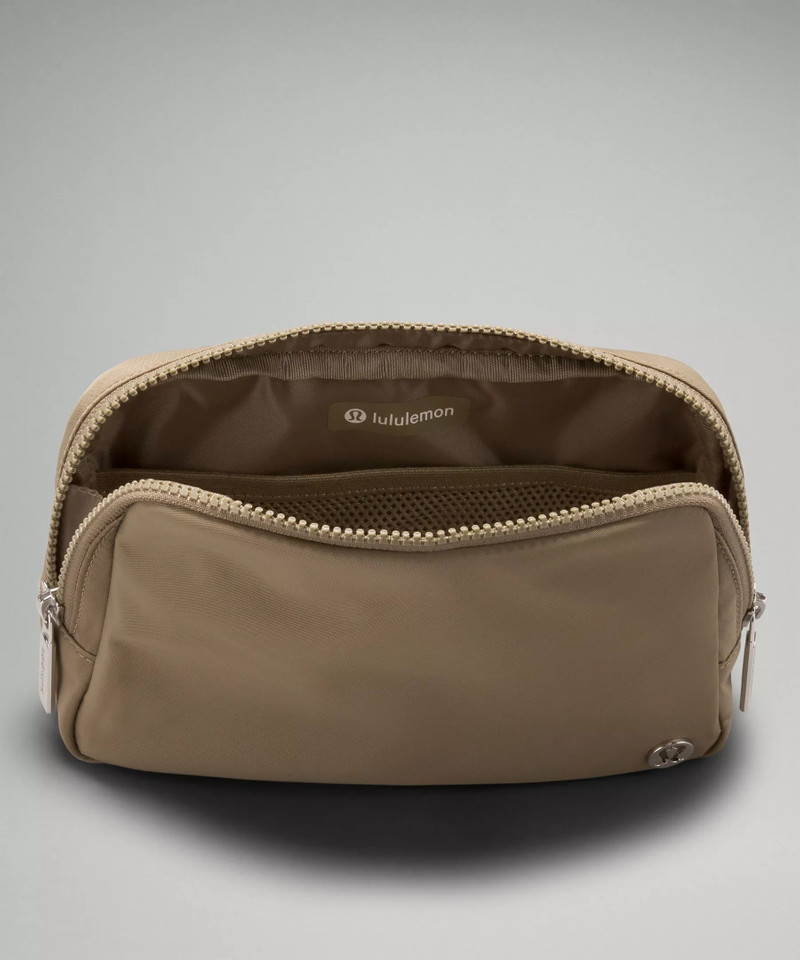 Everywhere Belt Bag Large 2L *Wordmark 5