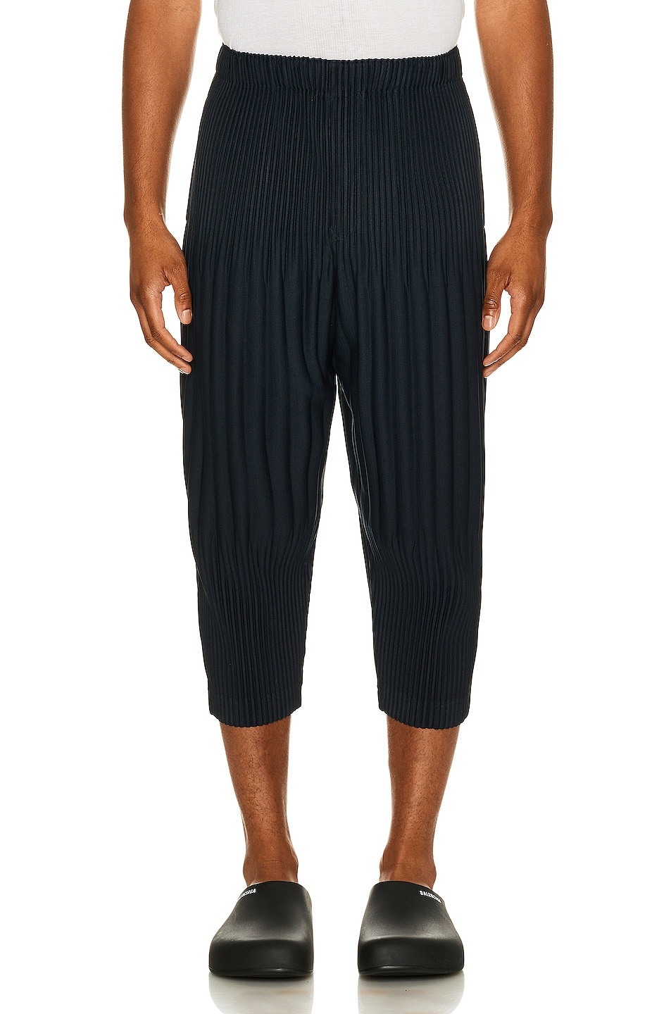 Basics Relaxed Pant - 3