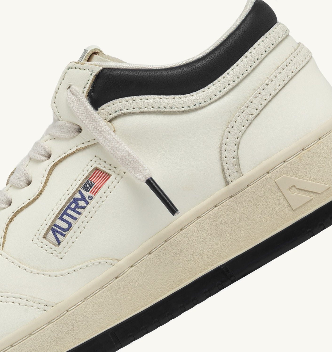 MED-WAY SNEAKERS IN LEATHER COLOR MARSHMALLOW AND BLACK - 6