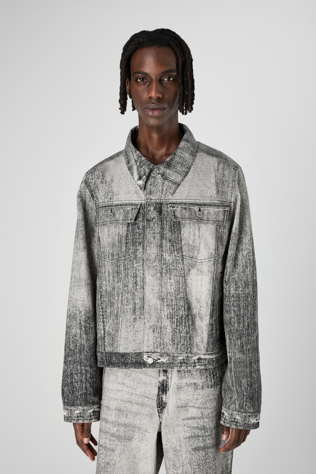 Faded Black Paint Print Denim Jacket - 2