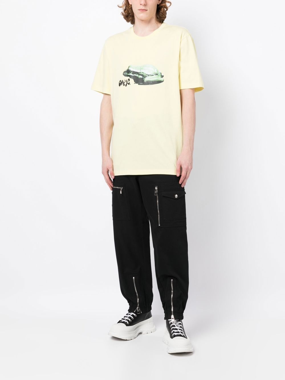 graphic-print crew-neck T-shirt - 2