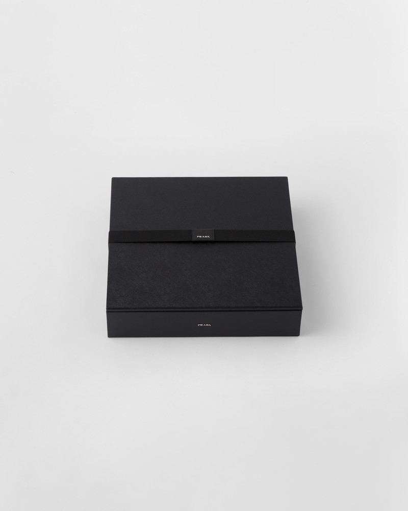Saffiano leather chess set 4