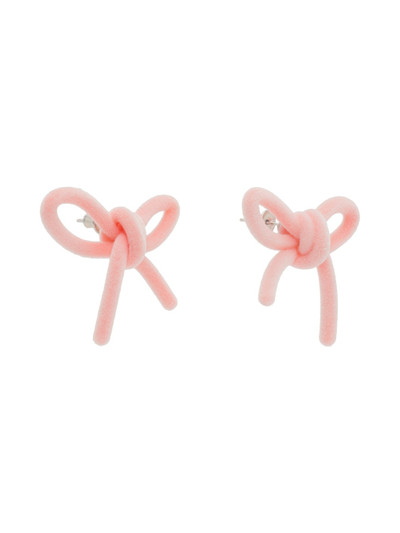 SHUSHU/TONG SSENSE Exclusive Pink YVMIN Edition Velvet Bow Earrings outlook