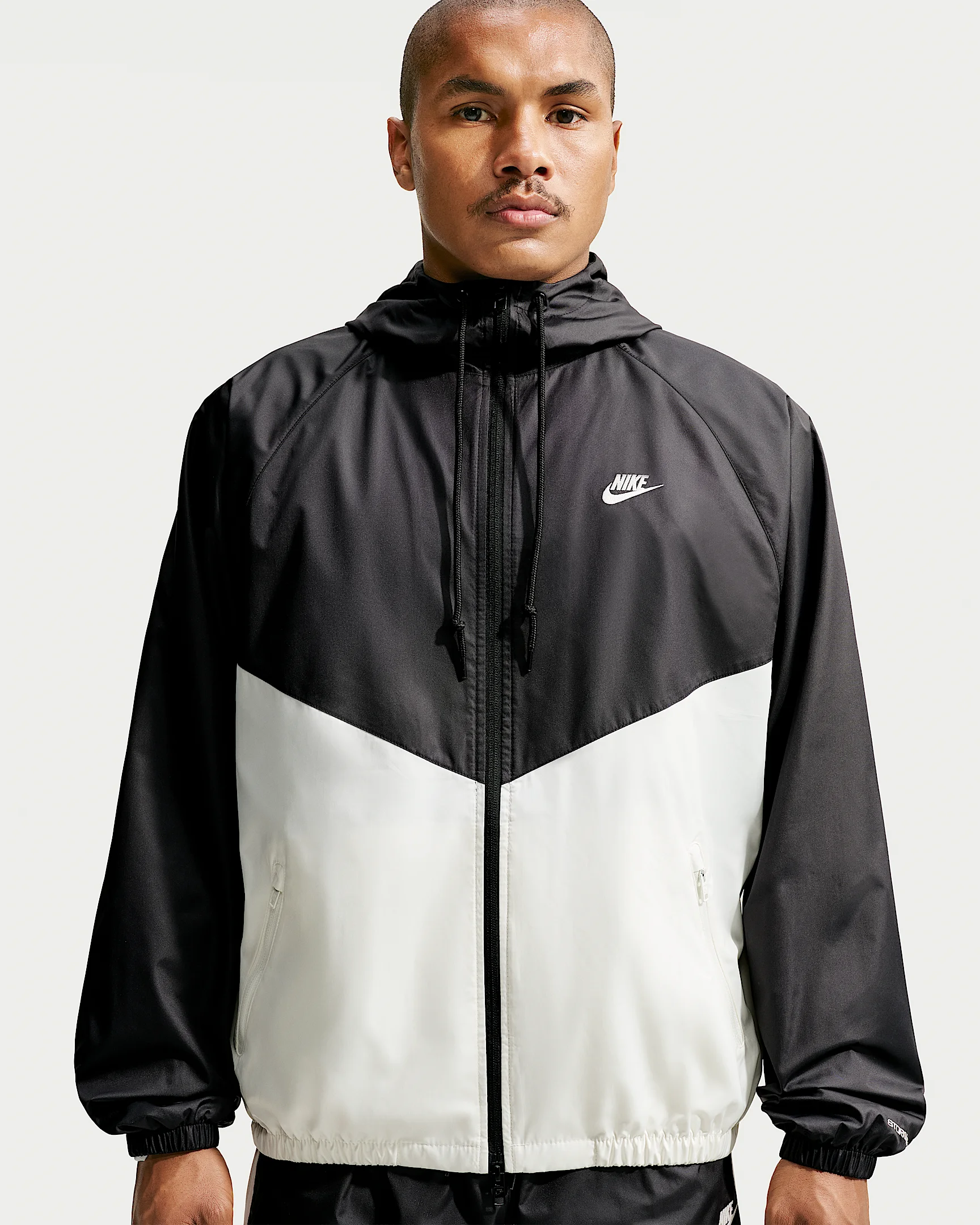 Nike Windrunner Men's Lined Jacket - 1