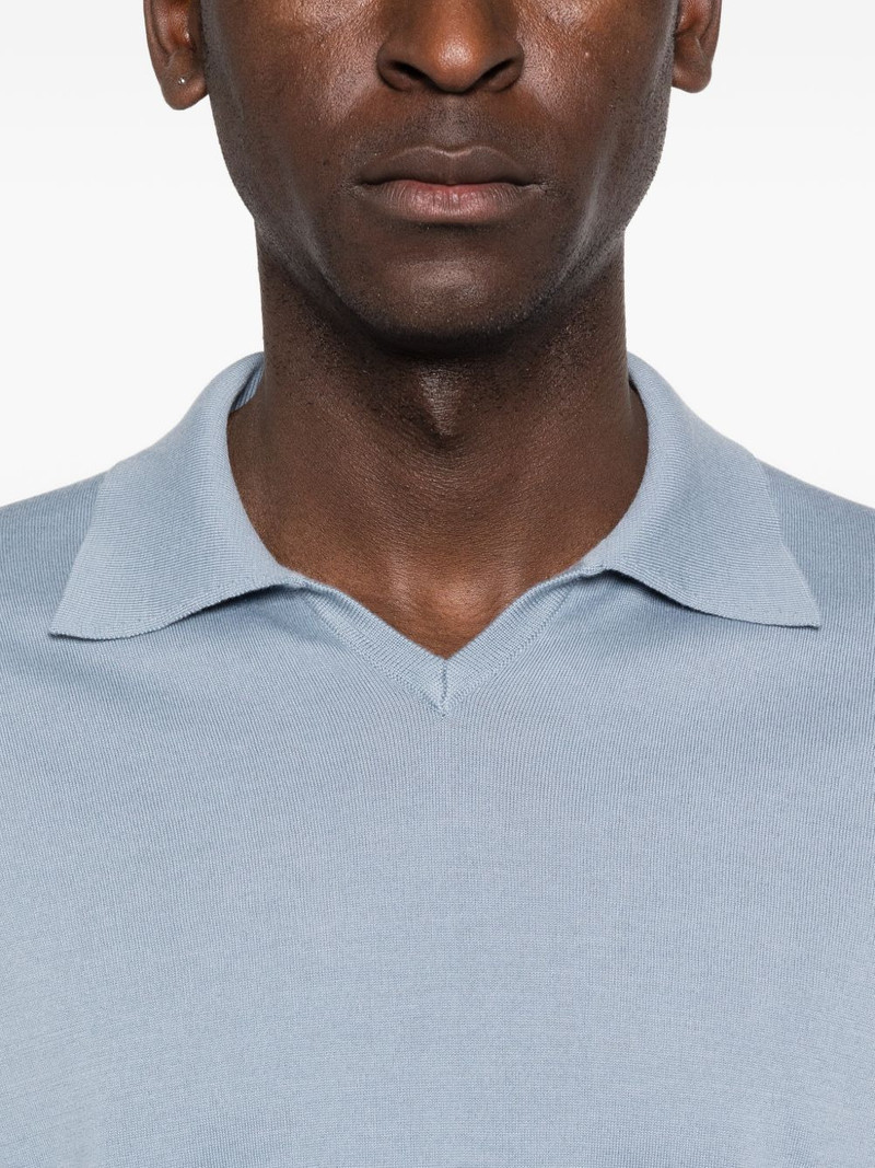 V-neck short-sleeve top 5