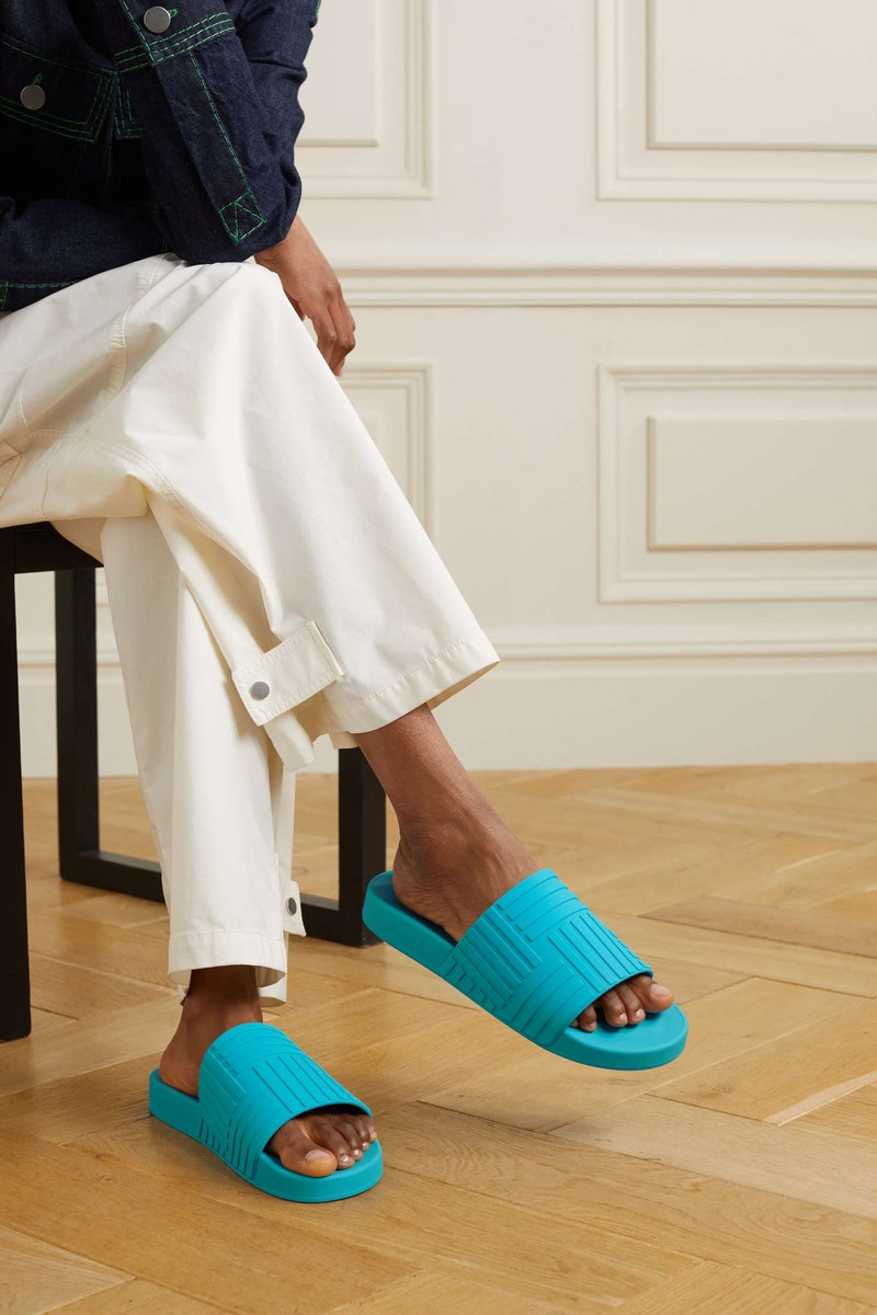 Bottega Veneta Embossed rubber slides outlook