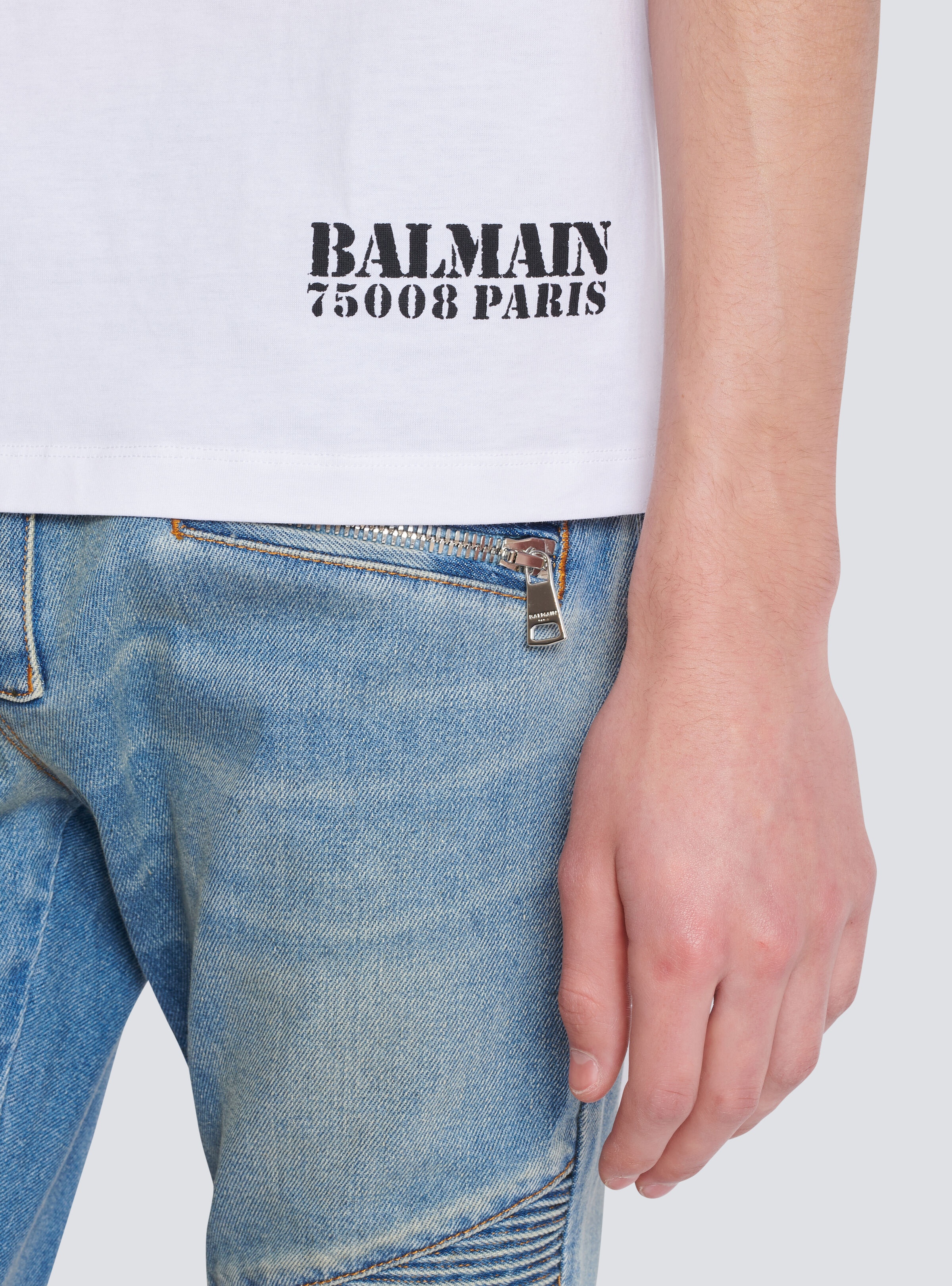 Small Balmain Stamp printed T-shirt - 8