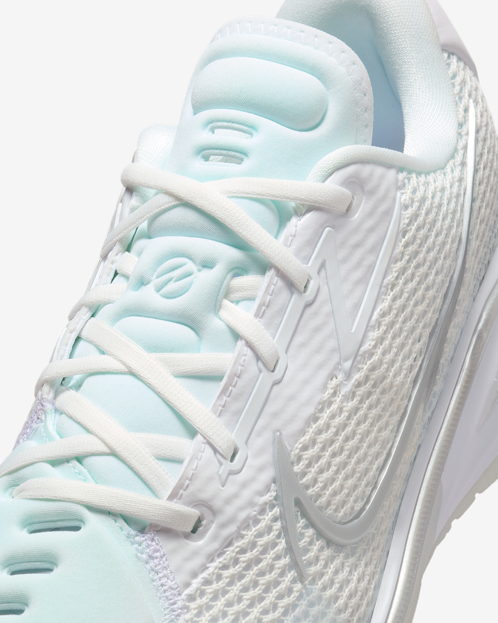 Nike G.T. Cut Basketball Shoes - 7